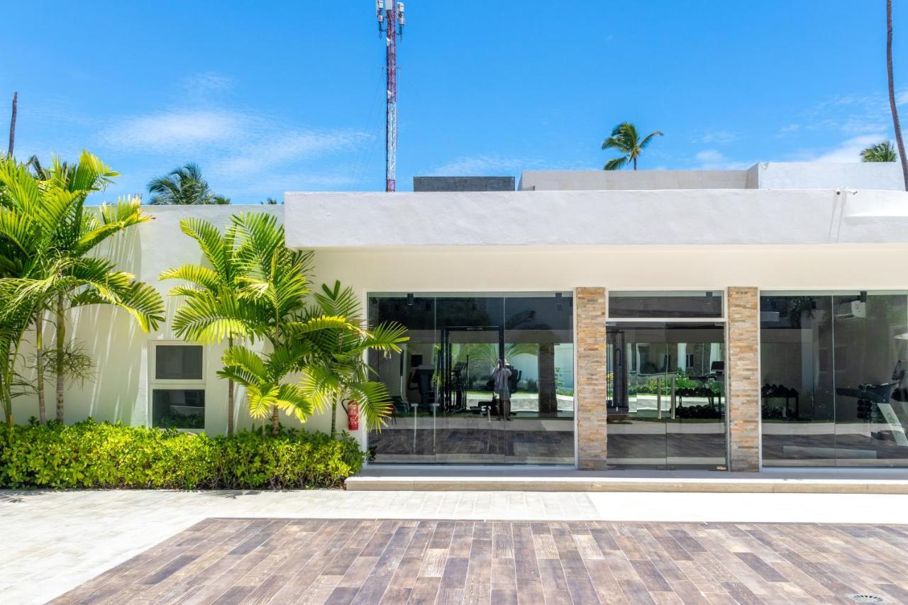 Family Getaway Apartment - Right On The Beach Punta Cana Kültér fotó